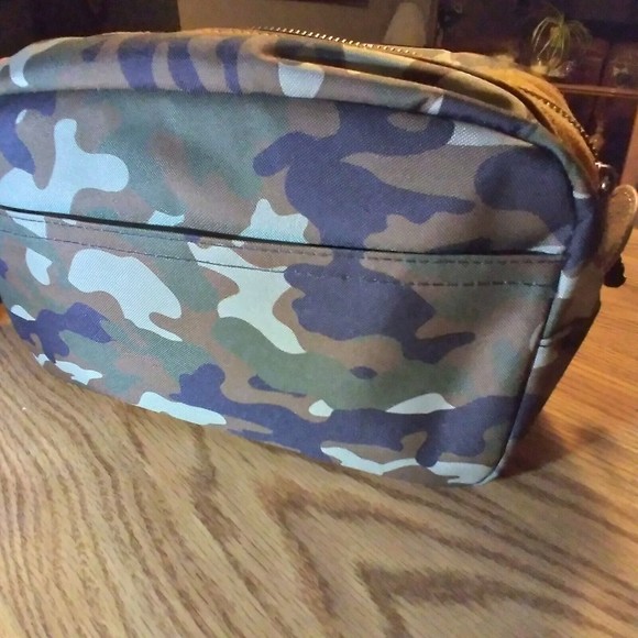 New Camo Dopp Kit, Organization, Travel, Car, Accessory, Hunt, Catchall Bag - Picture 7 of 12